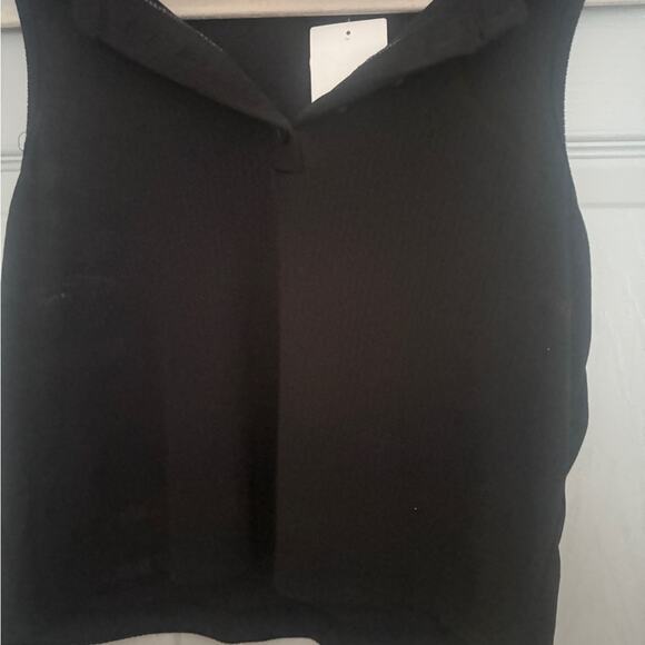 Cotton Emporium Black Sleeveless Crop Tank Top - Picture 3 of 4